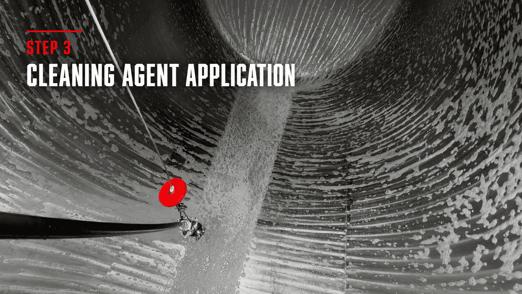Cleaning agent application inside a road tanker